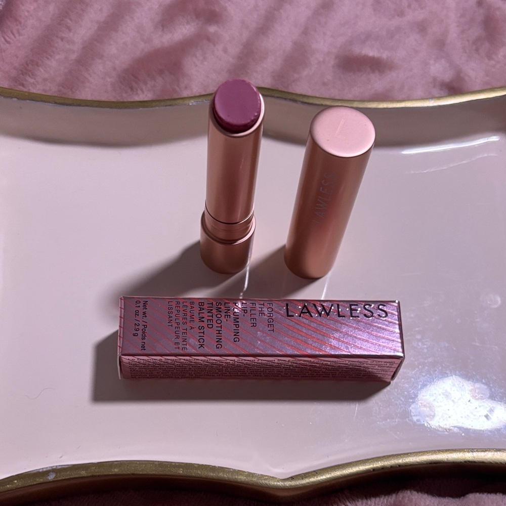 LAWLESS Forget The Filler Lip Plumping Balm Stick - CUPID… NWT